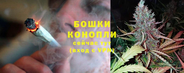 твердый Аксай